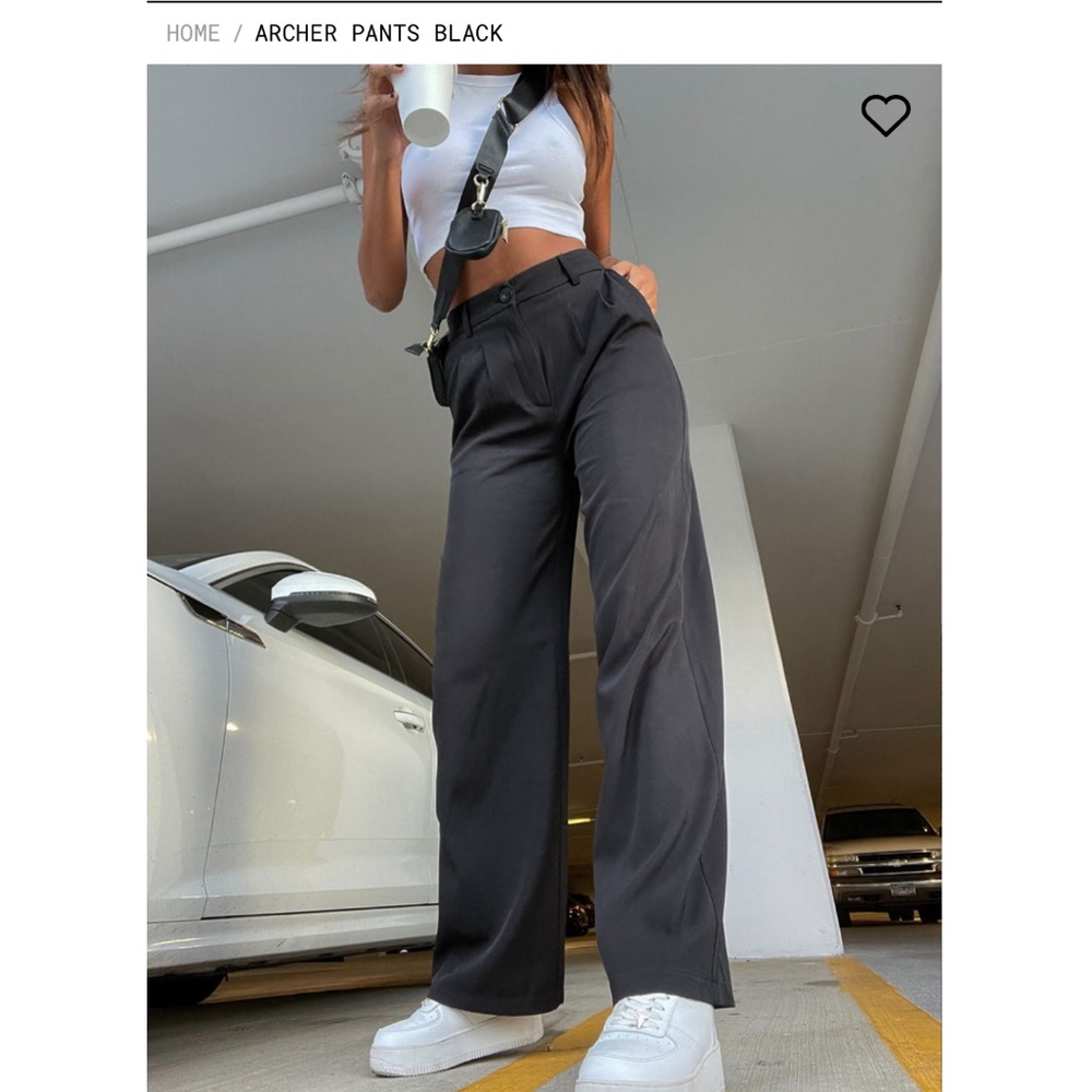 Princess Poly archer pant in black. Size US 4 - black trouser pant